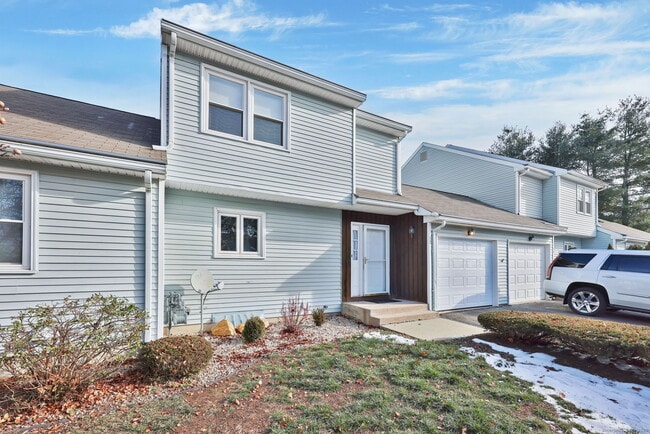 Foto del edificio - 12 Kevin Dr