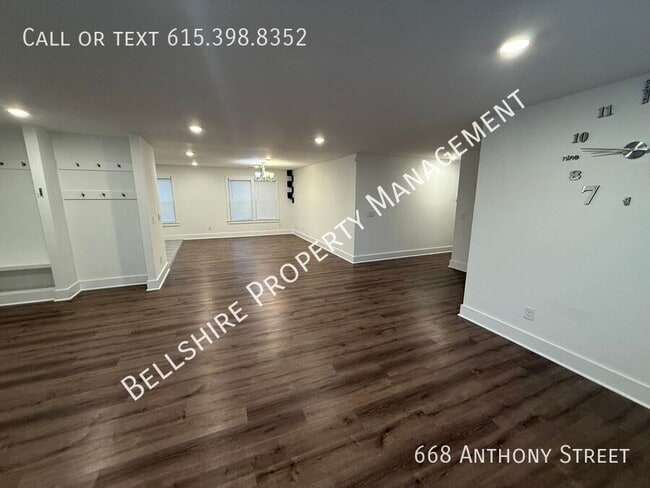 Building Photo - 668 Anthony St