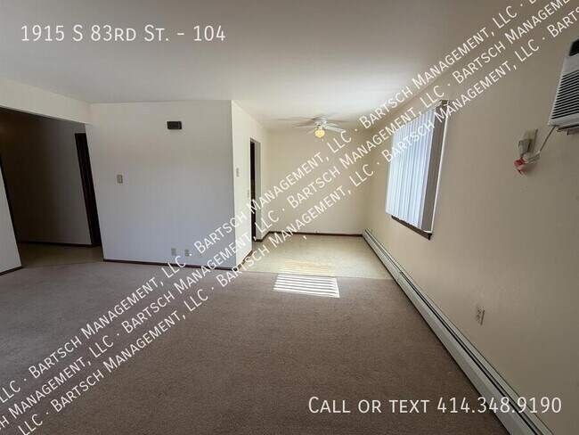 Foto del edificio - 1915 S 83rd St