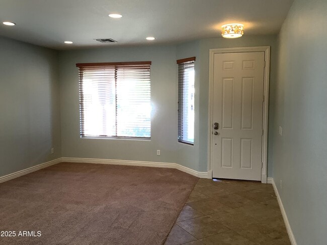 Building Photo - 3849 E Wildhorse Dr