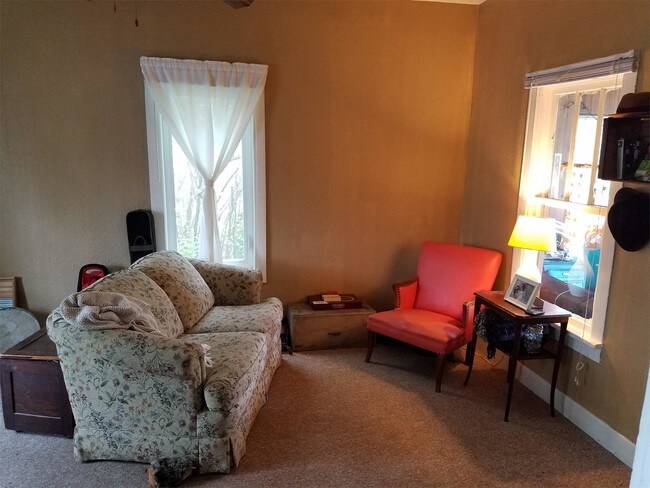 Foto del edificio - 500 Central Ave SE