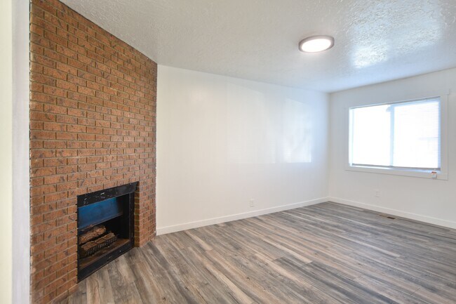 Building Photo - 1493 W 2320 S
