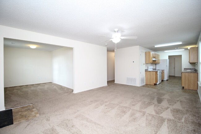 Foto del edificio - Southwest Pensacola 4/2 patio home ready f...