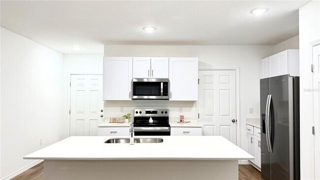 Foto del edificio - 3710 King Hill Dr