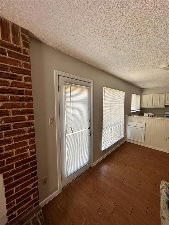 Building Photo - 4804 Putters Cove