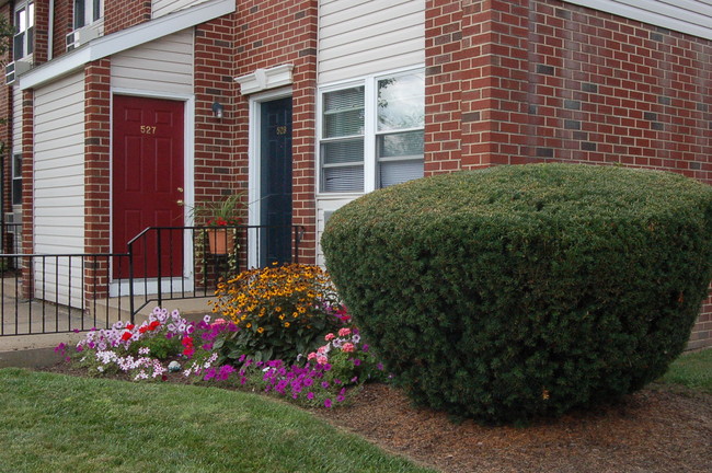 Foto del edificio - Mayflower Crossing Apartments