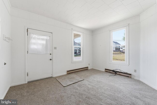 Foto del edificio - 815 N Maple Ave