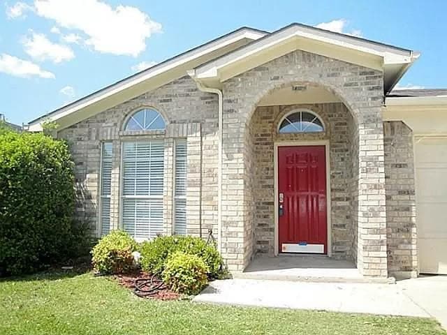 Primary Photo - 4233 Fernleaf Dr