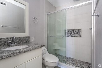 Building Photo - 2810 Beauchamp St