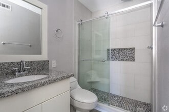 Building Photo - 2810 Beauchamp St