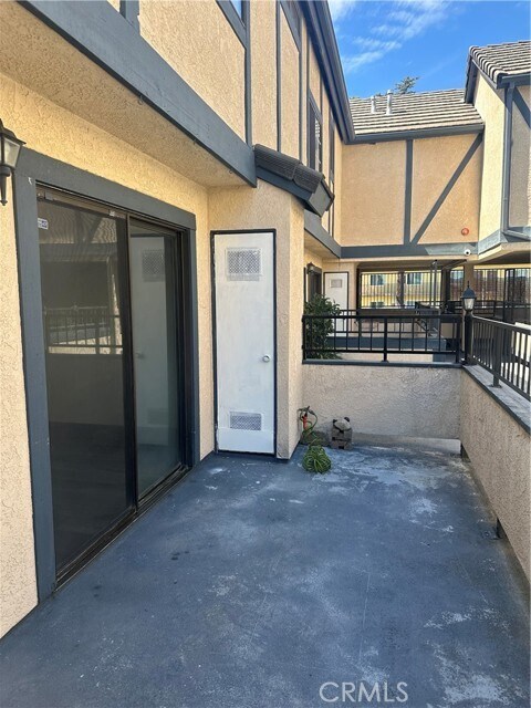 Foto del edificio - 1814 S Eighth Ave