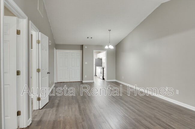 Building Photo - 4035 Calypso Dr