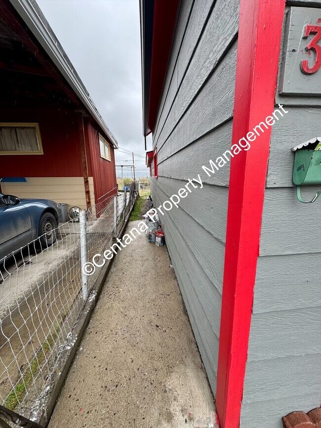 Foto del edificio - 2 Bedroom house in Walkerville with specta...