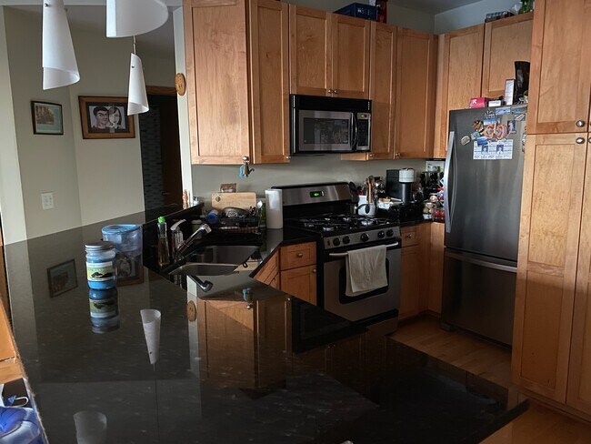 Kitchen - 6444 W Belmont Ave