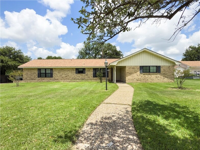 Student Apartments for Rent Near Texas A&M University - TAMU