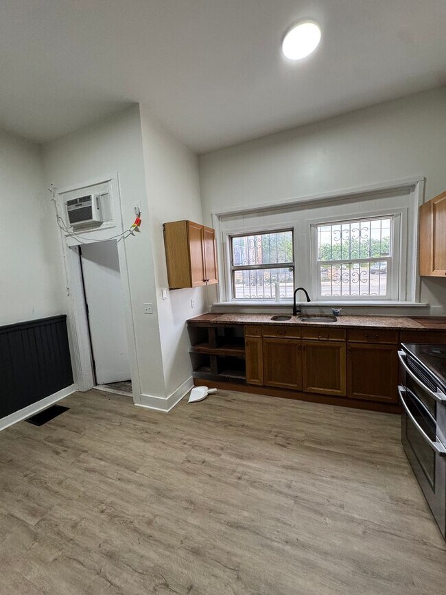 Foto del edificio - 2507 Cleveland Ave