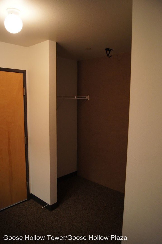 Goose Hollow Plaza Rentals Portland, OR