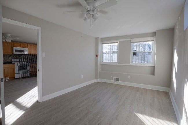 Building Photo - 5138 Gainor Rd