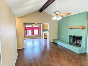 Building Photo - 2100 N Rough Creek Ct