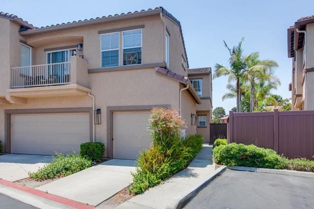 Foto principal - 633 Sumner Way