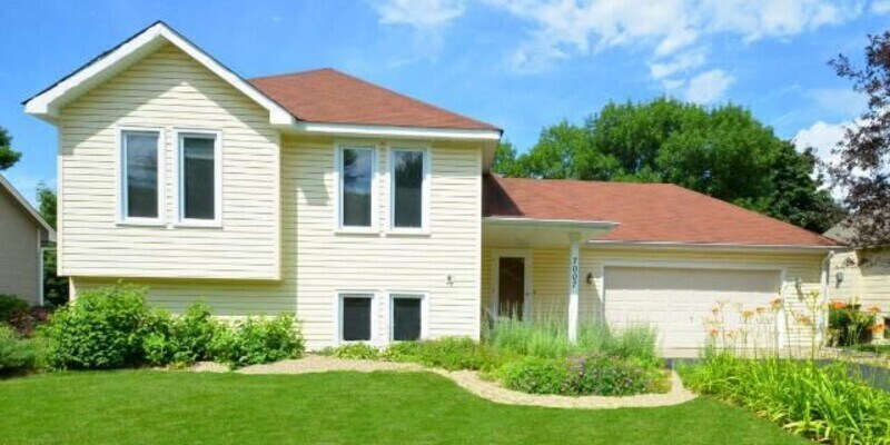 Foto principal - 7007 Orchid Ln N