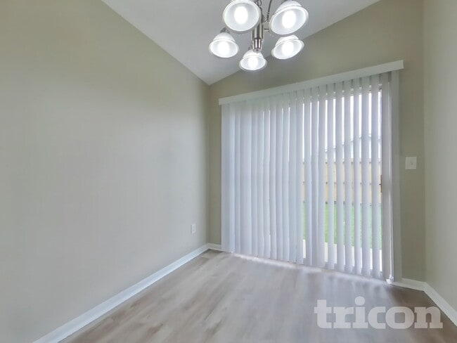 Building Photo - 3135 Kelling St