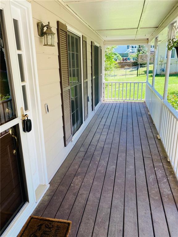 Building Photo - 106 Grayland Pl