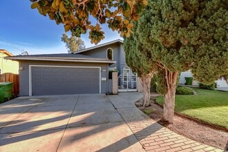 Building Photo - 1155 Lincoln St