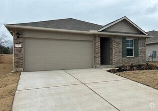 Building Photo - 1313 Camden Ln