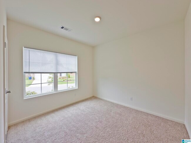 Building Photo - 306 Park Crest Run