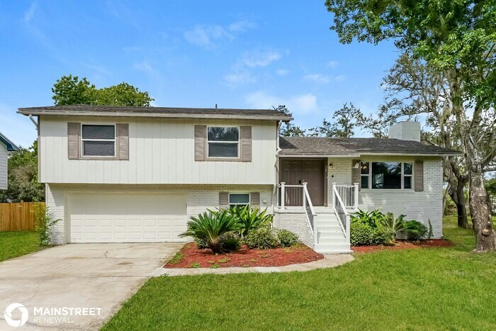 Foto principal - 38 Woodlake Dr, Port Orange, FL 32129