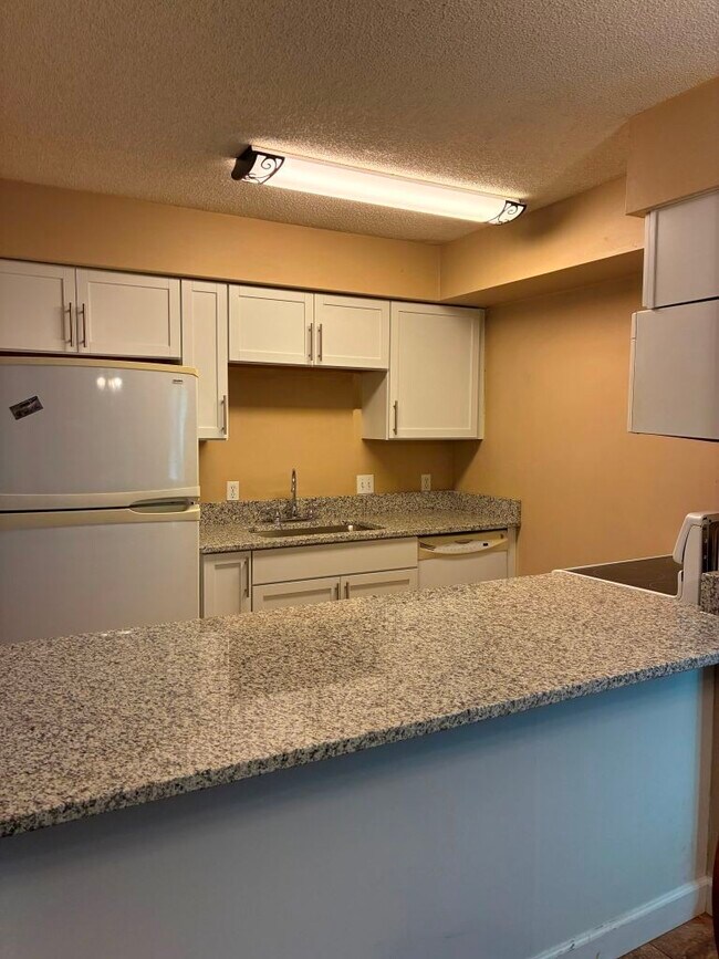 Foto del edificio - 863 125th Ln NE