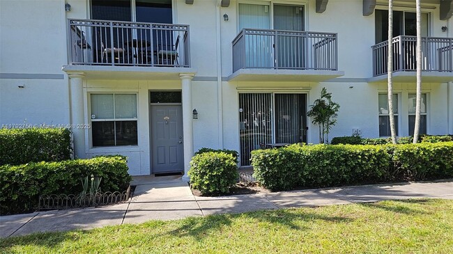 Building Photo - 2038 Alta Meadows Ln