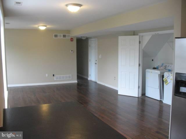 Primary Photo - 1201 W 9th St