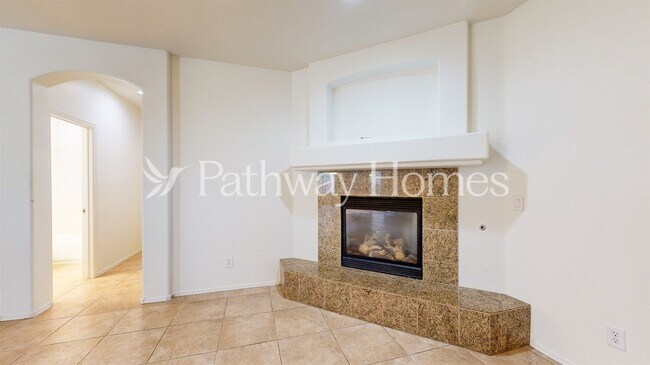 Foto del edificio - 43448 Askew Dr