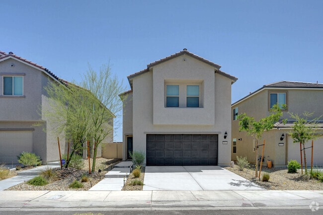 Building Photo - 6844 Toros St