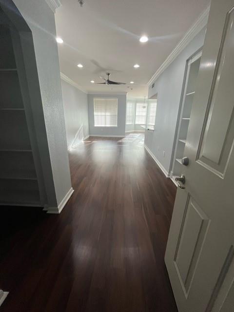 Building Photo - 7575 Kirby Dr