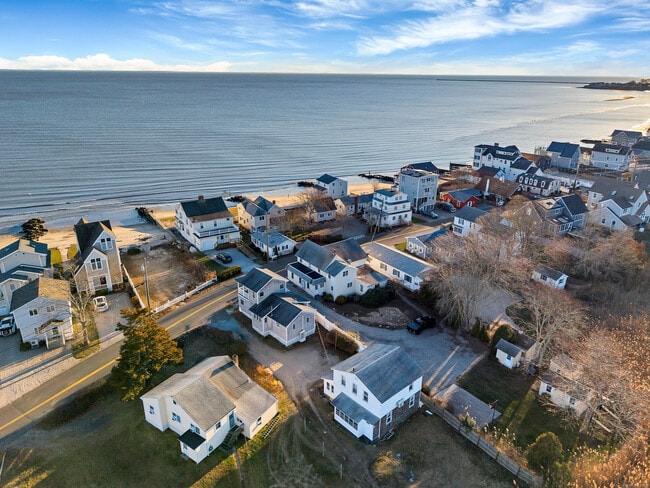 Foto del edificio - 176 Shore Rd