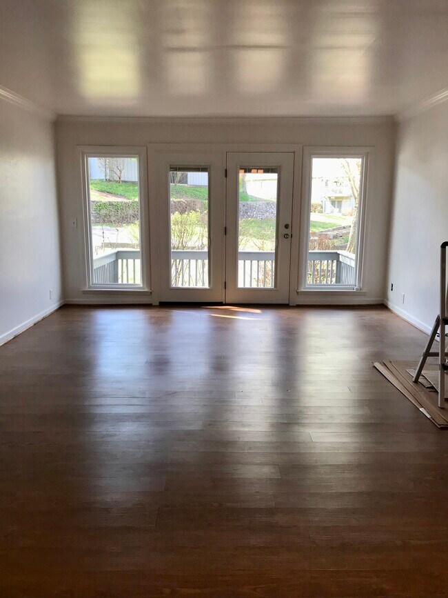 Living room - 21 Vaughns Gap Rd