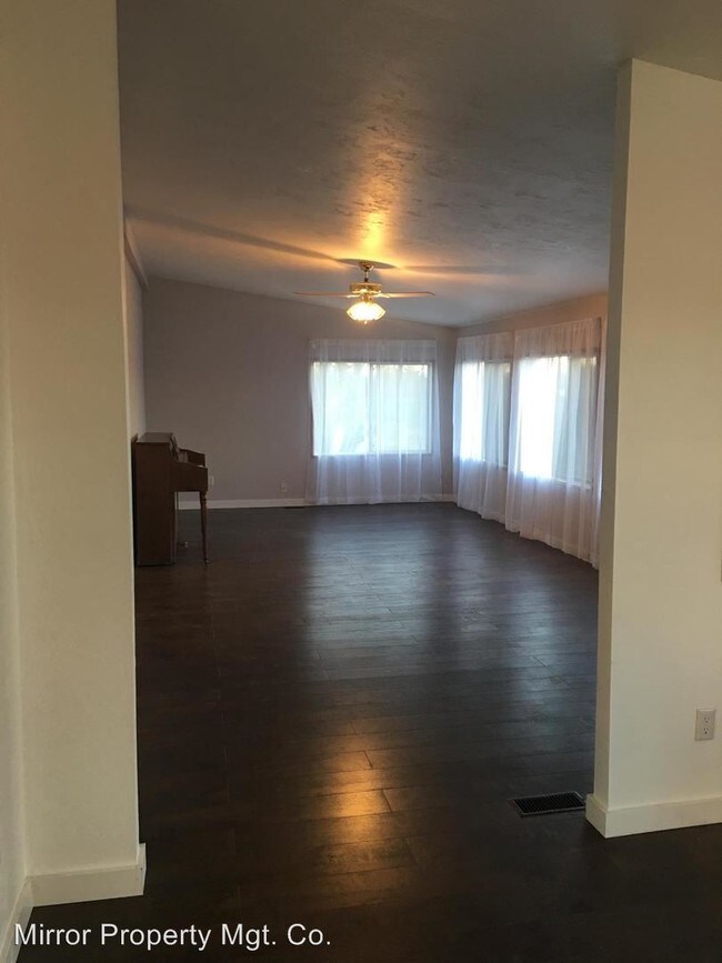 Foto del edificio - 22704 NW Reeder Rd