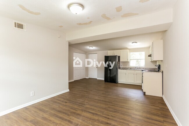 Foto del edificio - 9711 WAYNESBORO Avenue, JACKSONVILLE, FL 3...