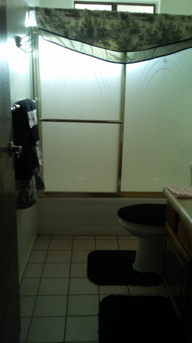 Building Photo - 1292 Bobrich Cir