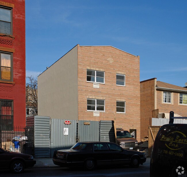 Foto del edificio - 941 Lafayette Ave