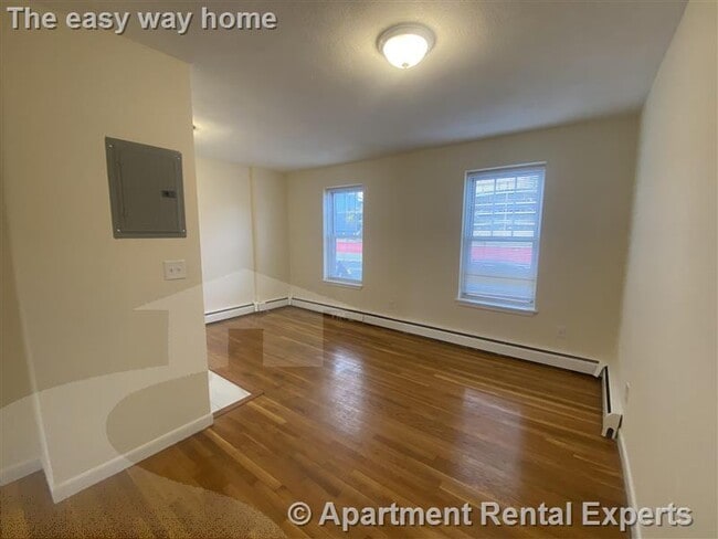 Photo - 176 N Beacon St Apartment