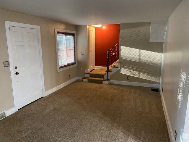 Foto del edificio - 148 South Gould Road