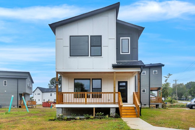 Photo - 193 Paragon Mills Rd House