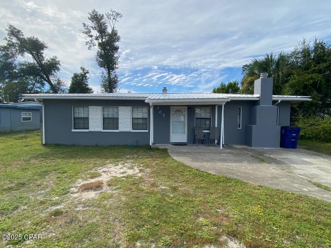 Foto principal - 707 Satsuma Ave