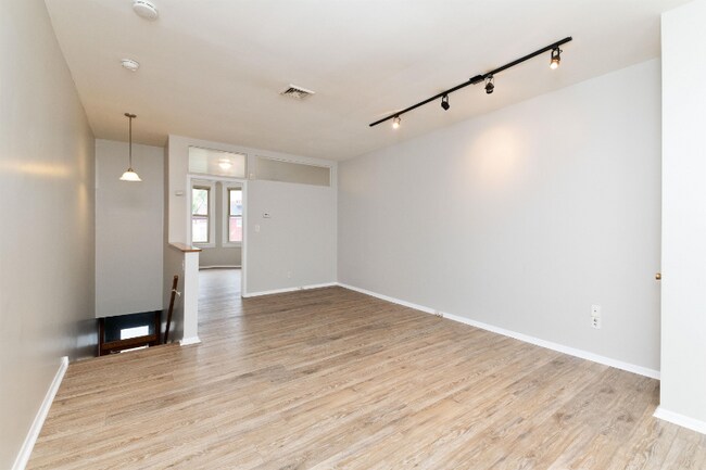 Foto del edificio - 3226 Belair Rd