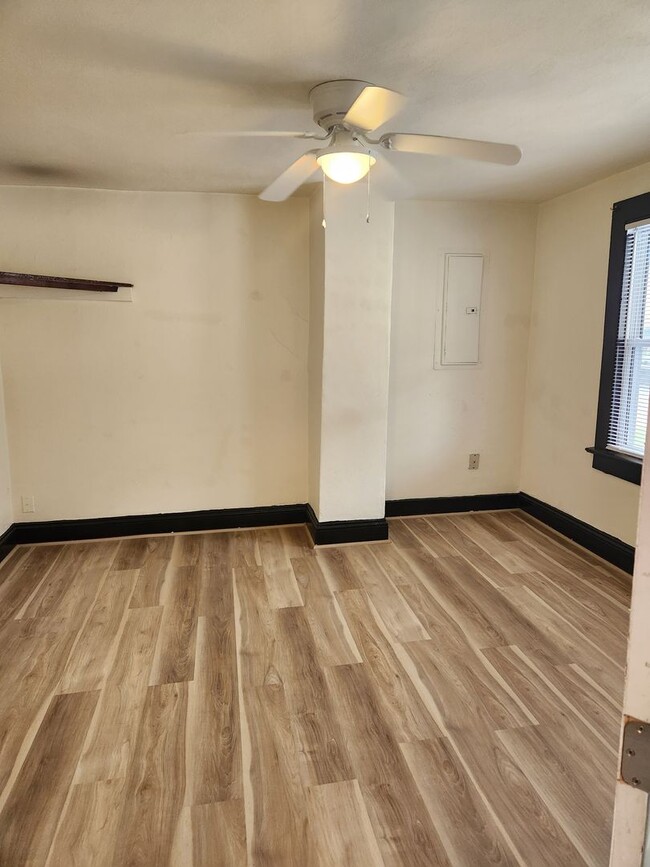 Foto del edificio - NORFOLK / ODU AREA FOR RENT!