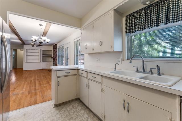 Foto del edificio - 3574 Ainsworth Dr